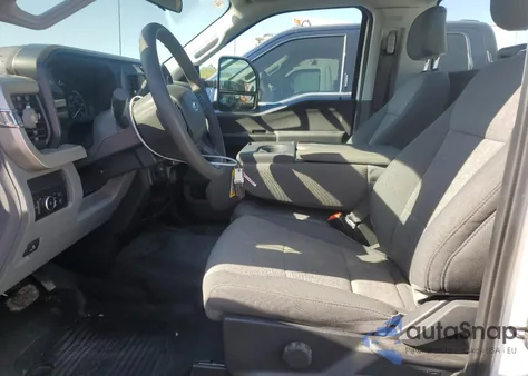 2024 Ford F350 Super Duty z USA, uszkodzony, nr VIN 1FTRF3BA3REE20929